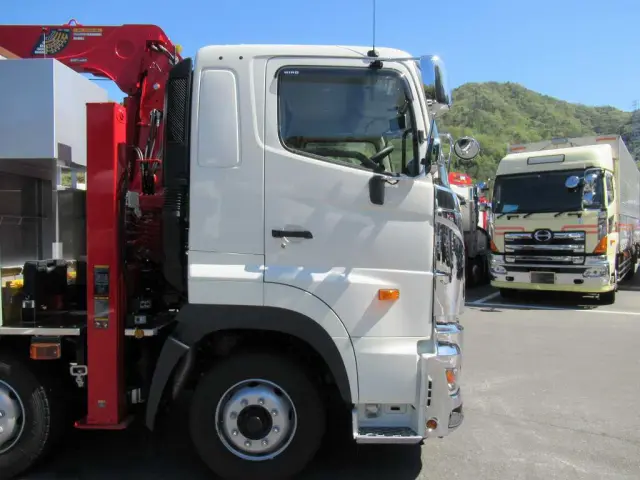 日野 プロフィア 2DG-FW1AHC(8x4)の写真17