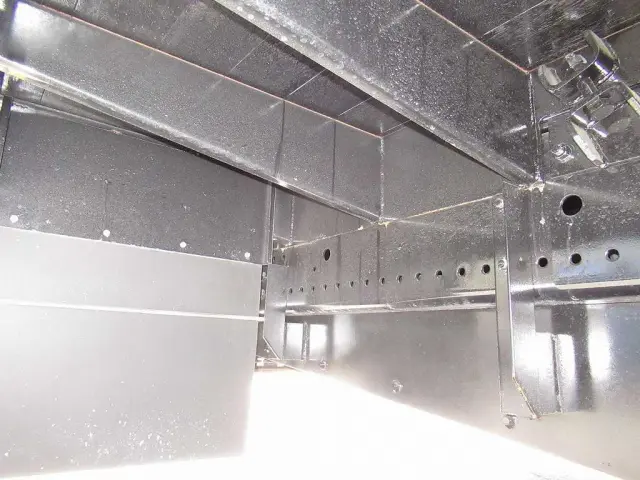 日野 プロフィア 2DG-FW1AHC(8x4)の写真25