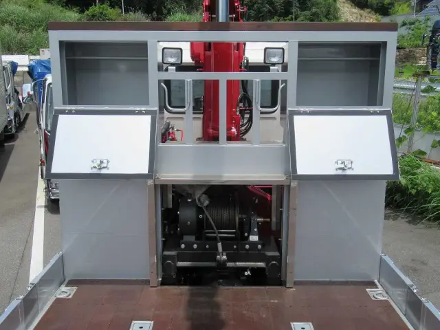 日野 プロフィア 2DG-FW1AHC(8x4)の写真9