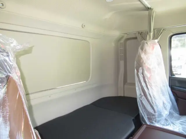 日野 プロフィア 2DG-FW1AHC(8x4)の写真19