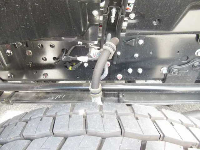 日野 プロフィア 2DG-FW1AHC(8x4)の写真25