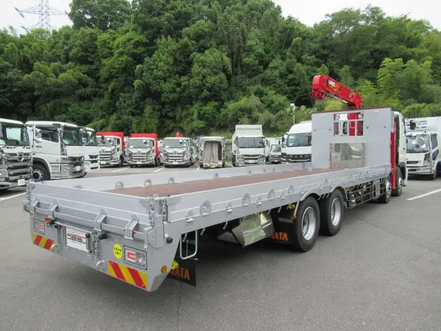 日野 プロフィア 2DG-FW1AHC(8x4)の写真3