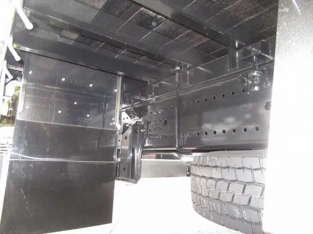 日野 プロフィア 2DG-FR1AHC(6x2)の写真21