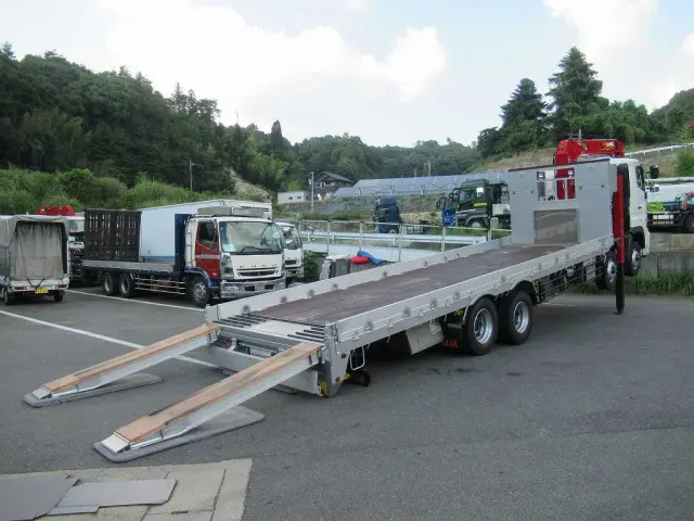 日野 プロフィア 2DG-FW1AHC(8x4)の写真6