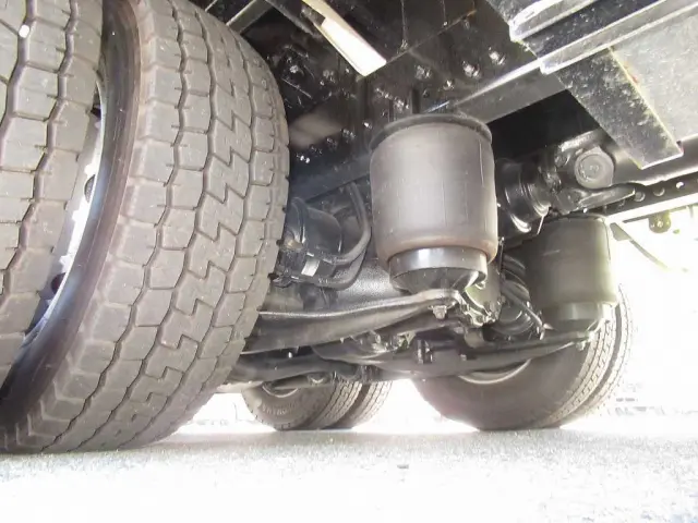 日野 プロフィア 2DG-FW1AHC(8x4)の写真23