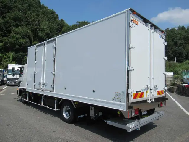 日野 レンジャー 2KG-FD2ABG(2WD)の写真5