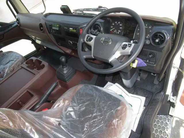 日野 レンジャー 2KG-FD2ABG(2WD)の写真17