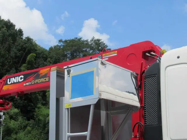 日野 プロフィア 2DG-FW1AHC(8x4)の写真12