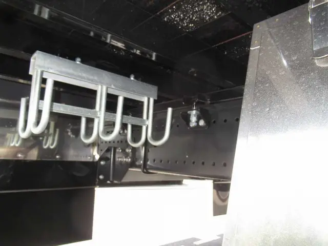 日野 プロフィア 2DG-FW1AHC(8x4)の写真23