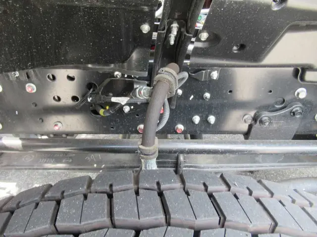 日野 プロフィア 2DG-FW1AHC(8x4)の写真27