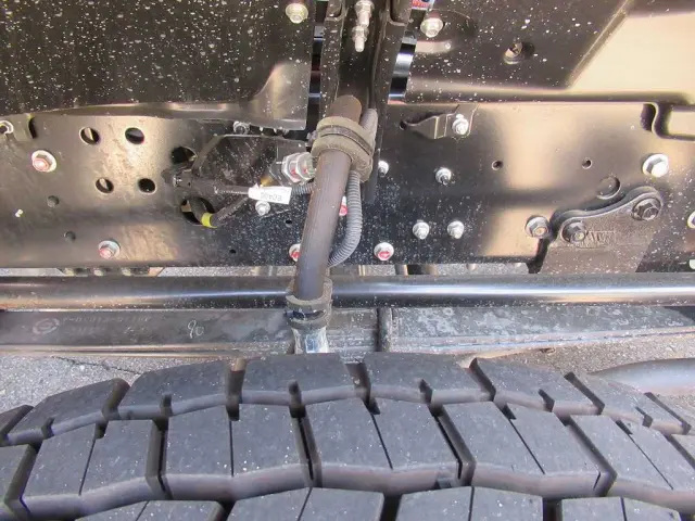 日野 プロフィア 2DG-FW1AHC(8x4)の写真26