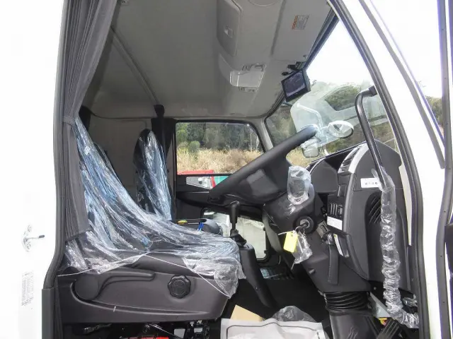 三菱 ファイター 2KG-FK65F(2WD)の写真20