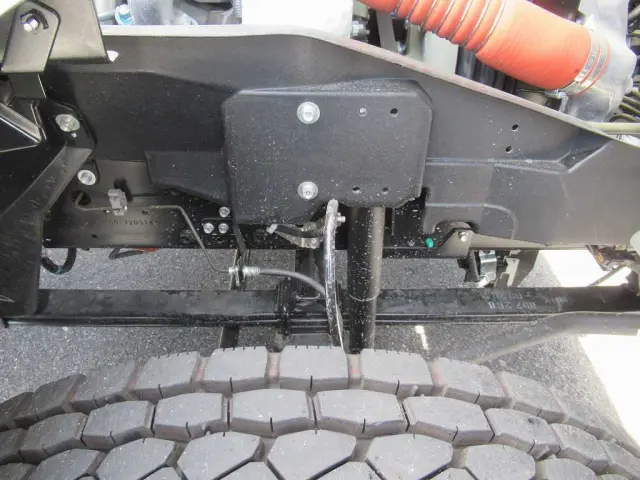 いすゞ フォワード 2RG-FRR90T4(2WD)の写真27