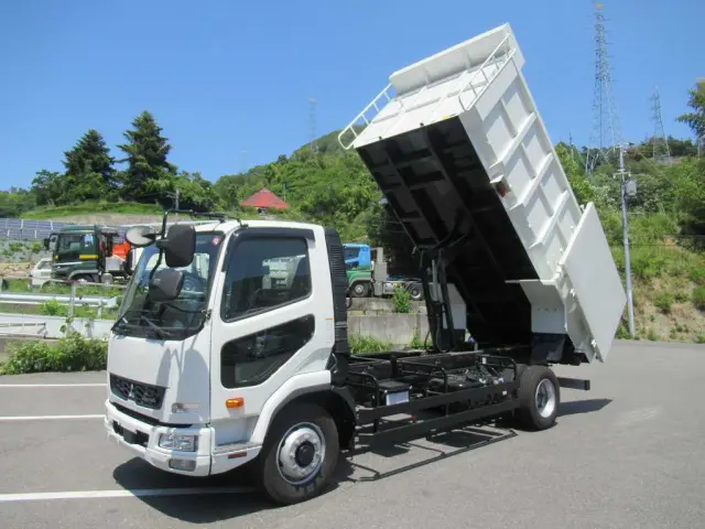 三菱 ファイター 2KG-FK72FZ(2WD)の写真1