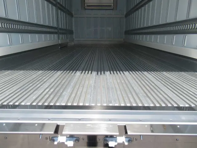 日野 レンジャー 2KG-FD2ABG(2WD)の写真8