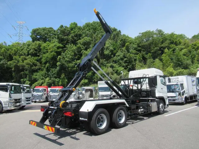 三菱 スーパーグレート 2PG-FV80VY(6x4)の写真4