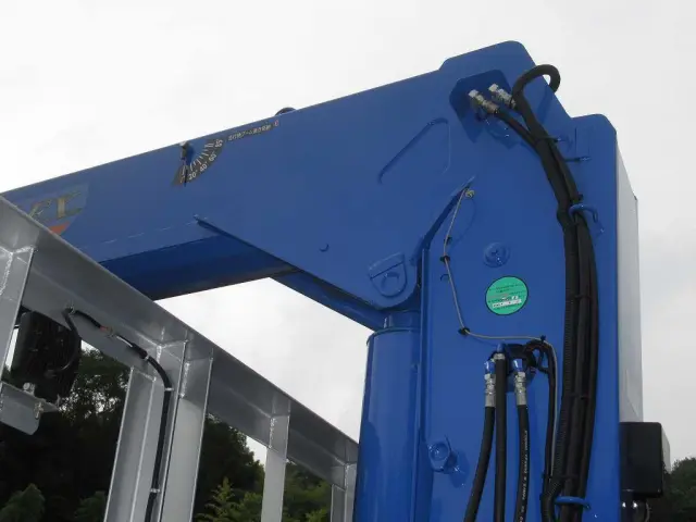 三菱 ファイター 2DG-FQ62F(6x4)の写真11