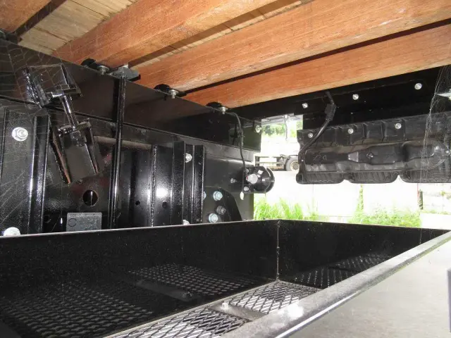 三菱 ファイター 2DG-FQ62F(6x4)の写真25