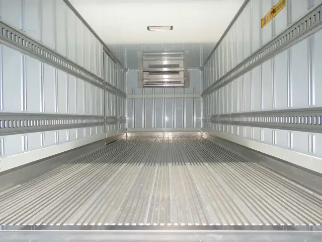 日野 レンジャー 2KG-FD2ABG(2WD)の写真9