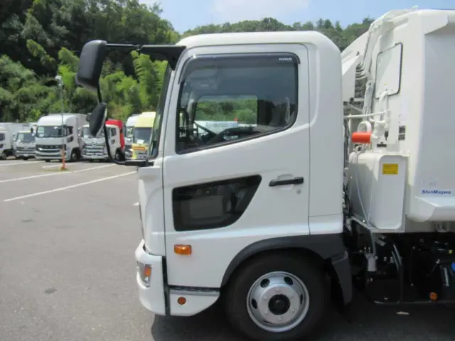 日野 レンジャー 2KG-FC2ABA(2WD)の写真16