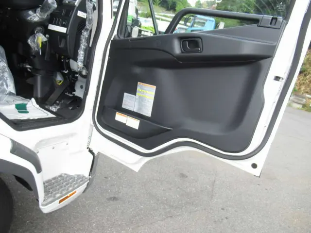三菱 ファイター 2KG-FK65F(2WD)の写真23