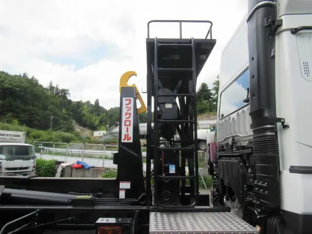 三菱 スーパーグレート 2PG-FV80VY(8x4)の写真8