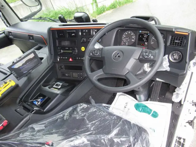 三菱 スーパーグレート 2PG-FV80VY(8x4)の写真15