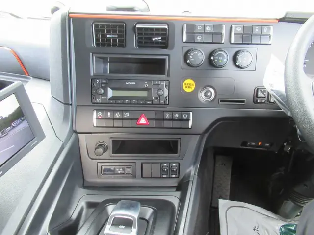 三菱 スーパーグレート 2PG-FV80VY(8x4)の写真16