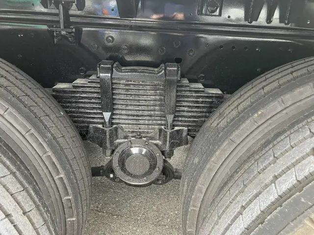 三菱 スーパーグレート 2PG-FV80VY(8x4)の写真25