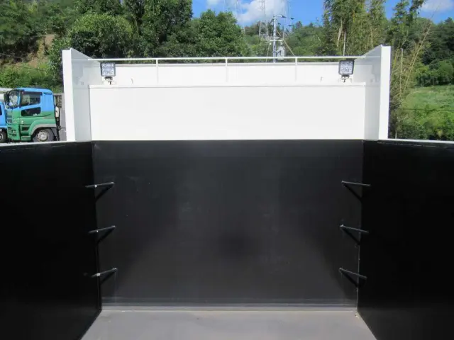 日野 プロフィア 2DG-FS1AHE(6x4)の写真11