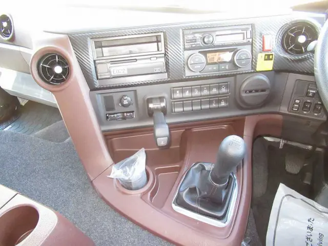 日野 プロフィア 2DG-FS1AHE(6x4)の写真21