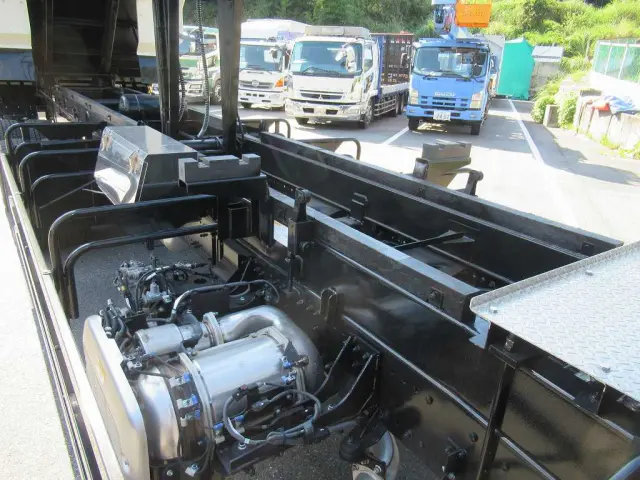 日野 プロフィア 2DG-FS1AHE(6x4)の写真26