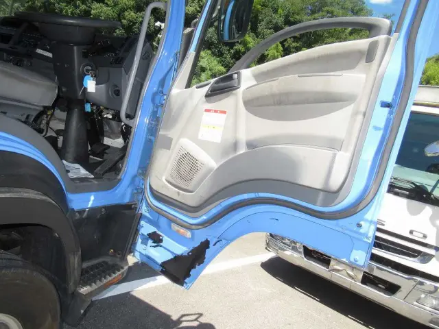 いすゞ フォワード PDG-FTR34S2(2WD)の写真29