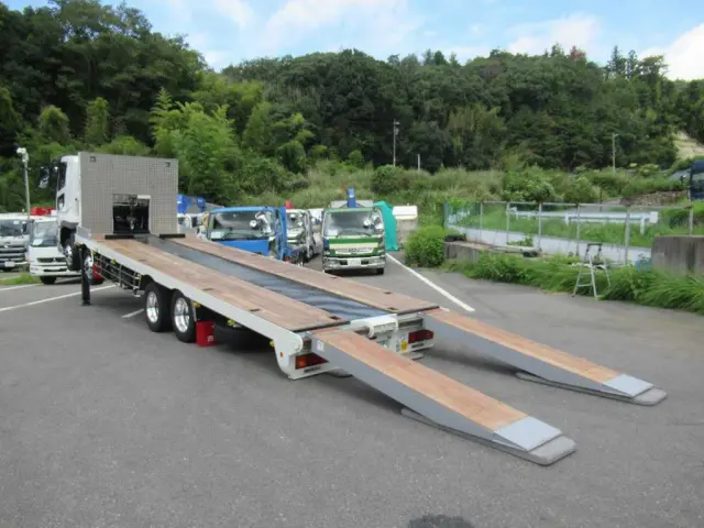 三菱 スーパーグレート 2PG-FS70HZ(8x4)の写真5