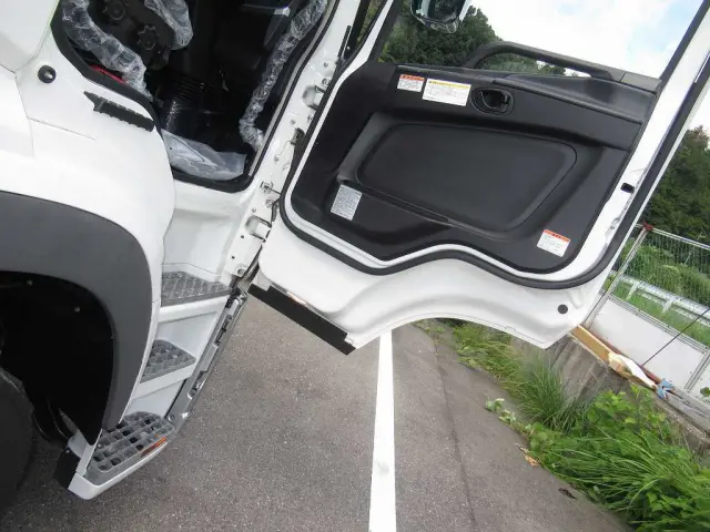 三菱 スーパーグレート 2PG-FS70HZ(8x4)の写真22