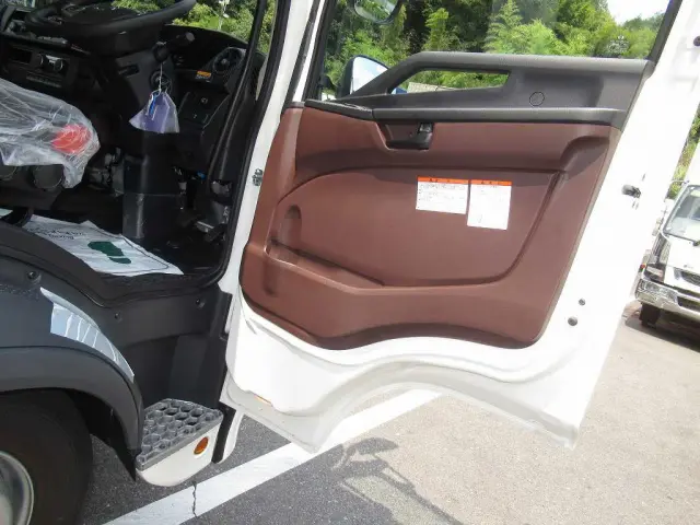 日野 レンジャー 2KG-FE2ACA(2WD)の写真24