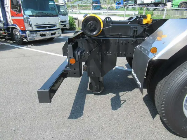 日野 プロフィア 2DG-FS1AJE(6x4)の写真12