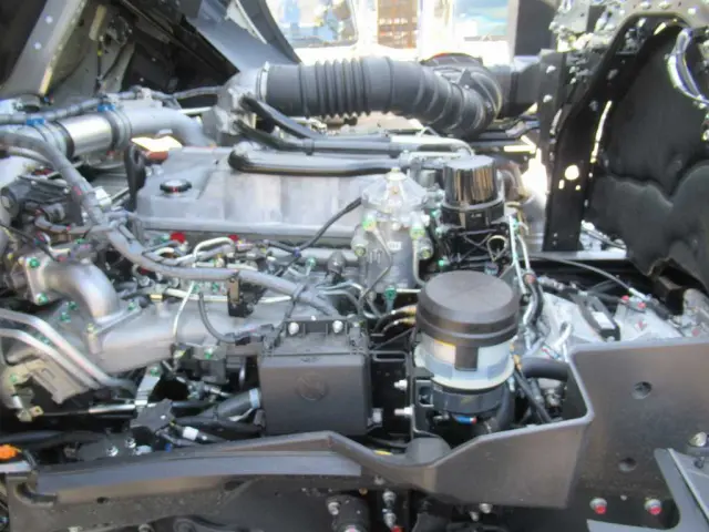 日野 プロフィア 2DG-FS1AJE(6x4)の写真29