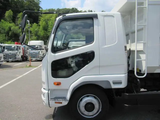 三菱 ファイター 2KG-FK62FZの写真15