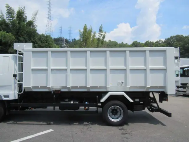 三菱 ファイター 2KG-FK62FZの写真18