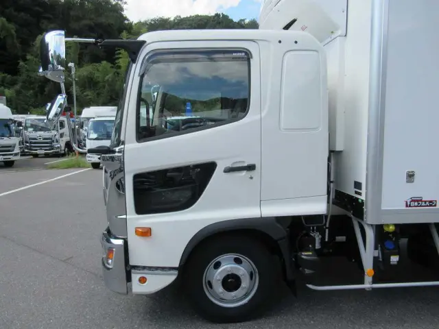 日野 レンジャー 2KG-FD2ABG(2WD)の写真12