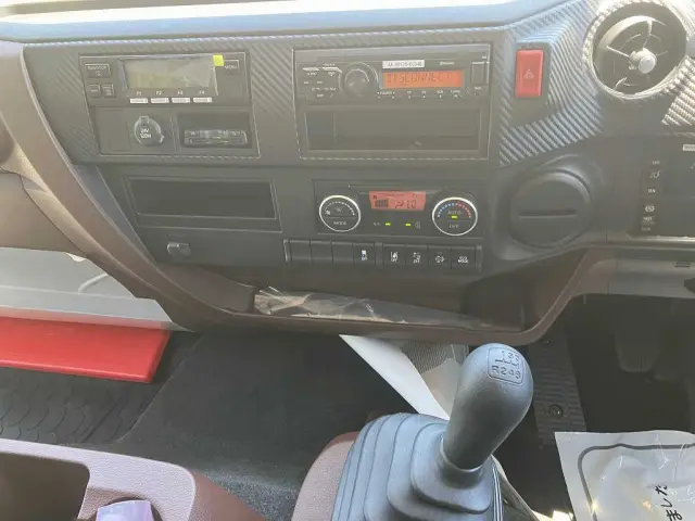 日野 レンジャー 2KG-FD2ABG(2WD)の写真16