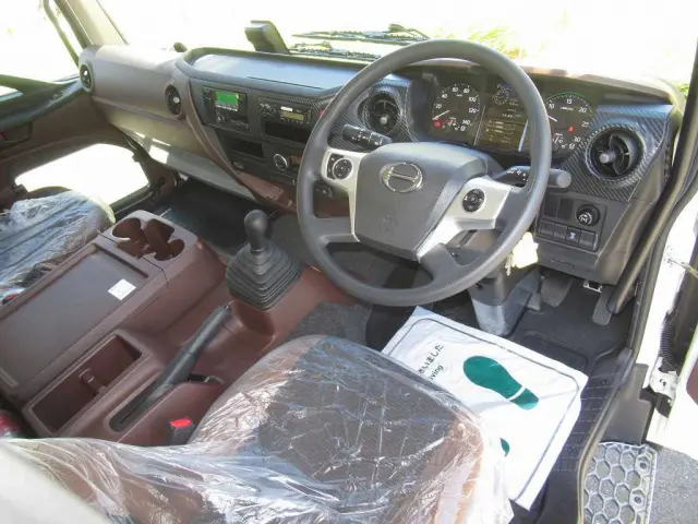 日野 レンジャー 2KG-FD2ABG(2WD)の写真14