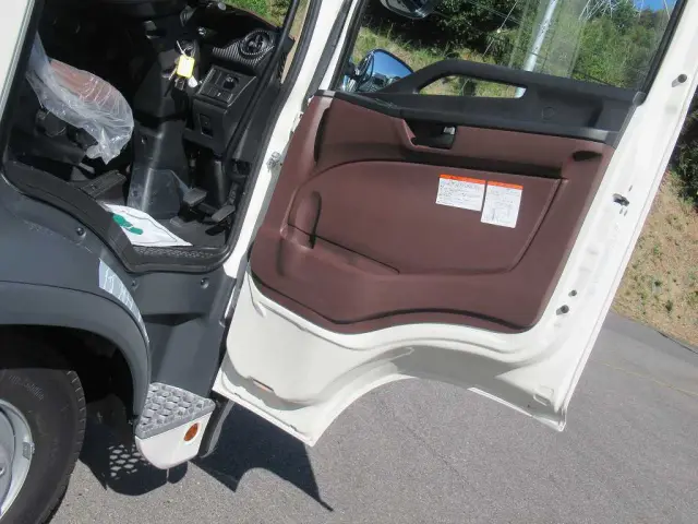 日野 レンジャー 2KG-FD2ABG(2WD)の写真21