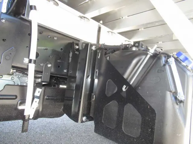 日野 レンジャー 2KG-FD2ABG(2WD)の写真24