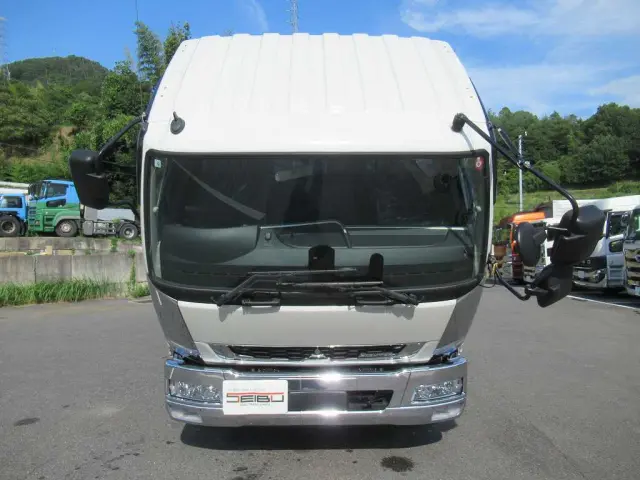 三菱 ファイター 2DG-FQ62F(6x4)の写真16