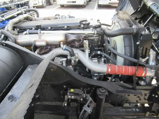 三菱 ファイター 2DG-FQ62F(6x4)の写真27