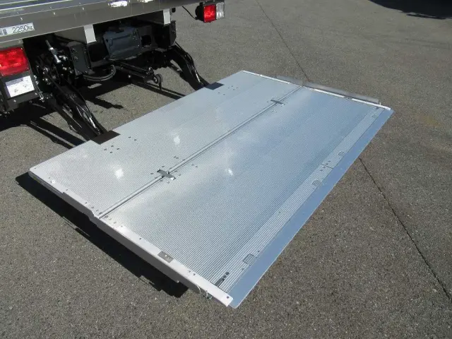 日野 レンジャー 2KG-FD2ABG(2WD)の写真8