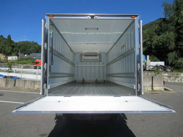 三菱 ファイター 2KG-FK65F(2WD)の写真8