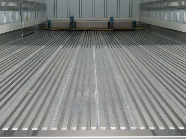 三菱 ファイター 2KG-FK65F(2WD)の写真10